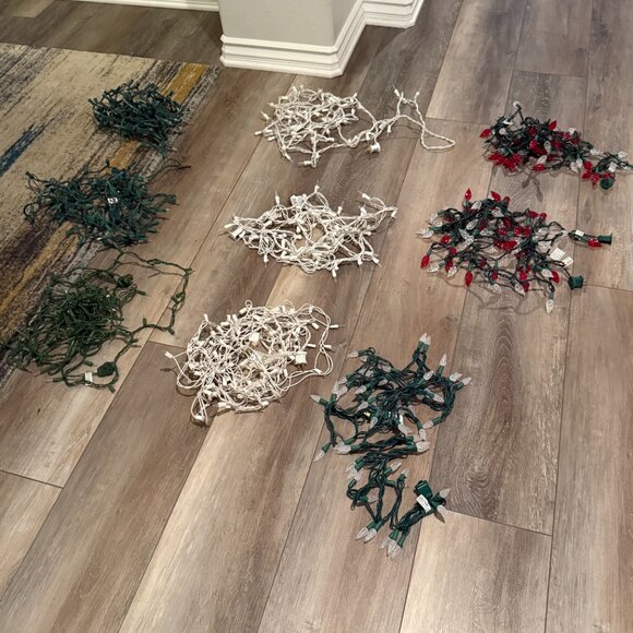 Christmas Lights - 9 Strands - Picture 6 of 7